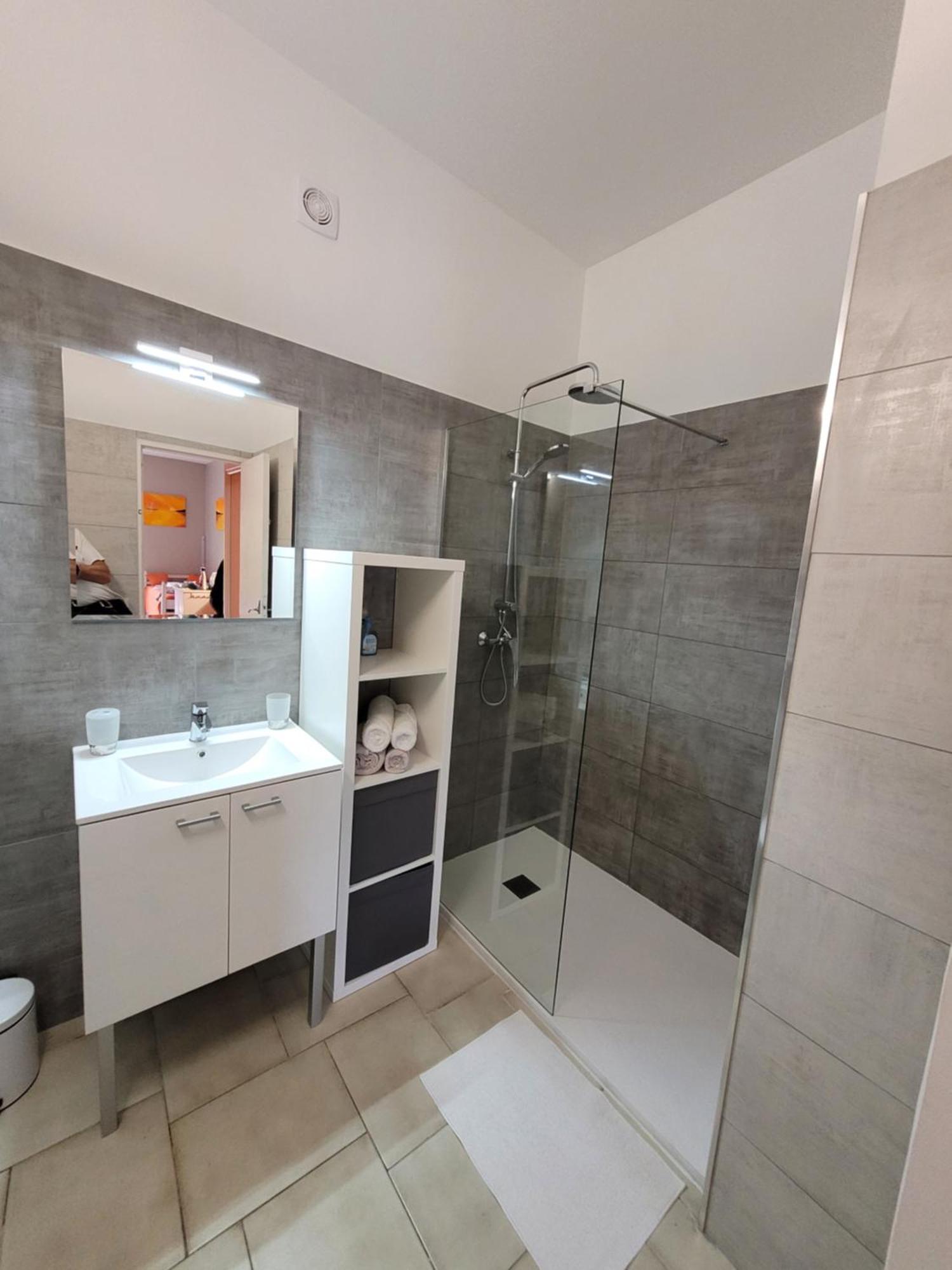 Appartements Dans Villa En Rez De Jardin Hyères Екстериор снимка