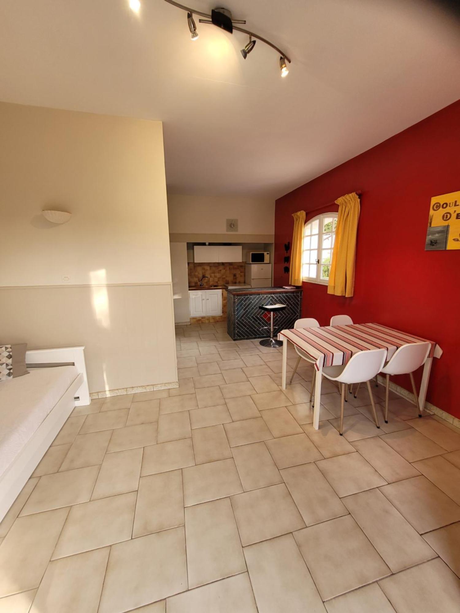 Appartements Dans Villa En Rez De Jardin Hyères Екстериор снимка