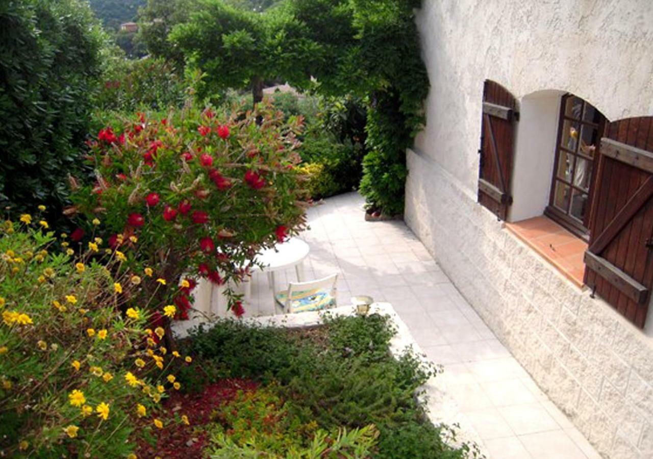 Appartements Dans Villa En Rez De Jardin Hyères Екстериор снимка